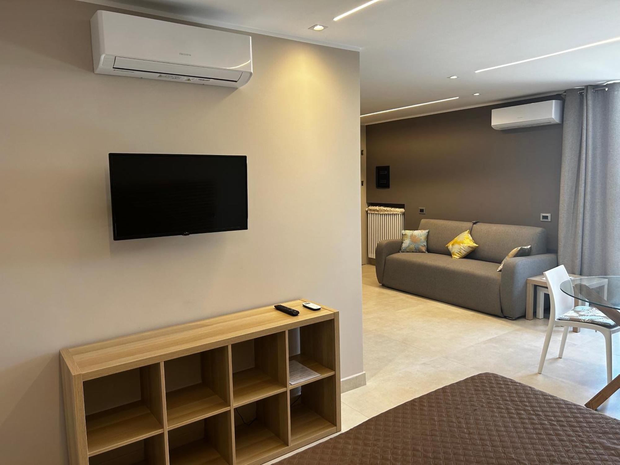 ミラノR39 Attic With Terrace And Private Parkingアパートメント エクステリア 写真